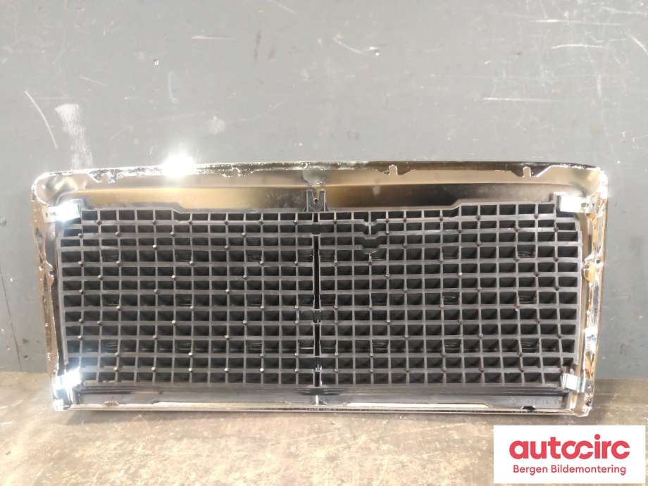 Grill til Mercedes 124 1986-1995 (W124) (W124) (MERCEDES|A1248800783|)