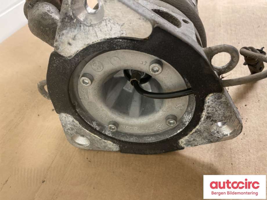 Fjærbein høyre bak til Audi A8 2003-2010 (Type II)  (AUDI|4E0 616 002 R|)