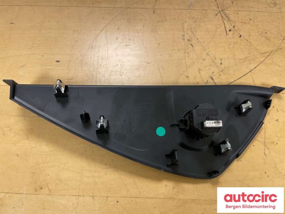 Innredning pakke til BMW X1 2015-2022 (F48) (F48) (BMW|61 31 9 483 731||51459292146)