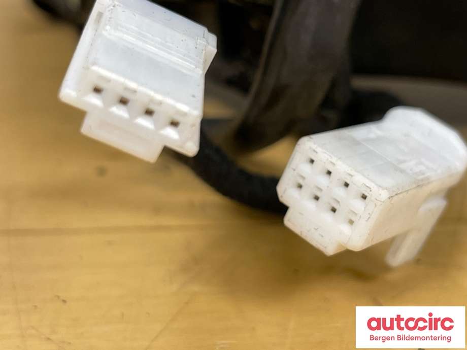 Speil høyre til Nissan Leaf 2011-2017 (Type I)  (NISSAN|963013NL3B|963013NL4B|)