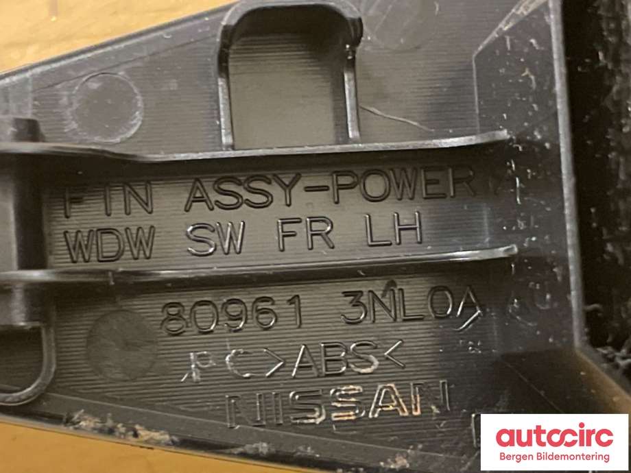 Bryter ruteheis til Nissan Leaf 2011-2017 (Type I)  (NISSAN|809613NL0A|)