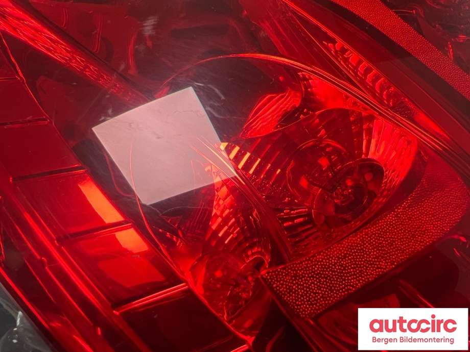 Baklykt høyre til Ford Fiesta 2008-2012 (Type VI, Fase 1) (FORD|1709552|8A61-13A602-AB|)
