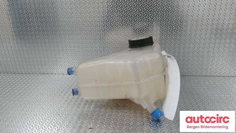 Ekspansjonstank til Ford Fiesta 2008-2012 (Type VI, Fase 1) (FORD|1504818|8V21-8K218-BB|)