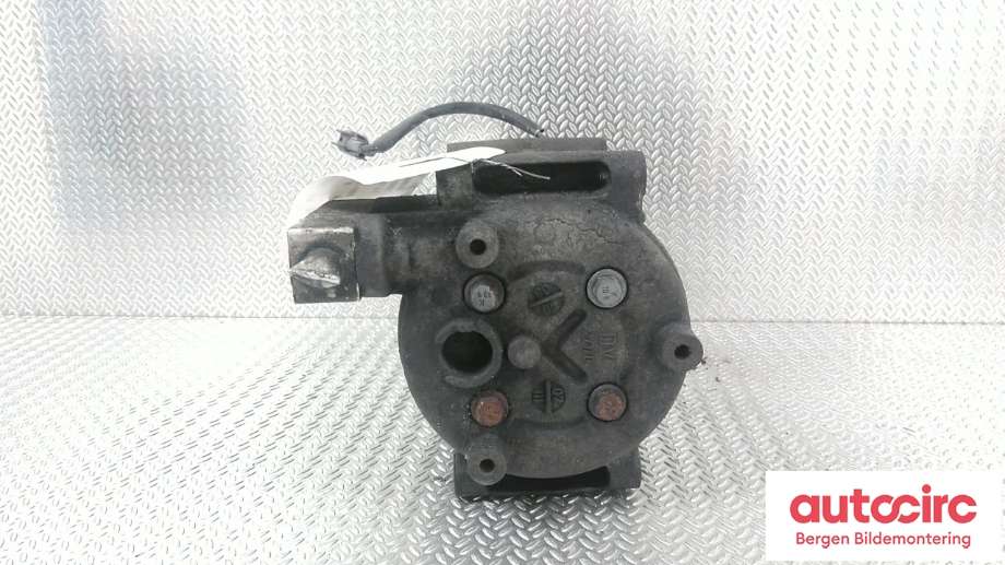 Aircondition kompressor til Ford Fiesta 2008-2012 (Type VI, Fase 1)  (FORD|1767718|8V51-19D629-DG|)