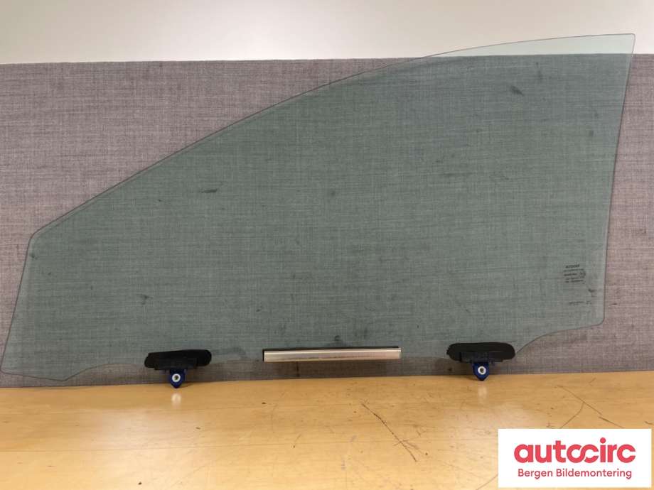 Siderute høyre foran til Toyota Auris 2015-2019 (Type II, Fase 2)  (TOYOTA|6810102360|)