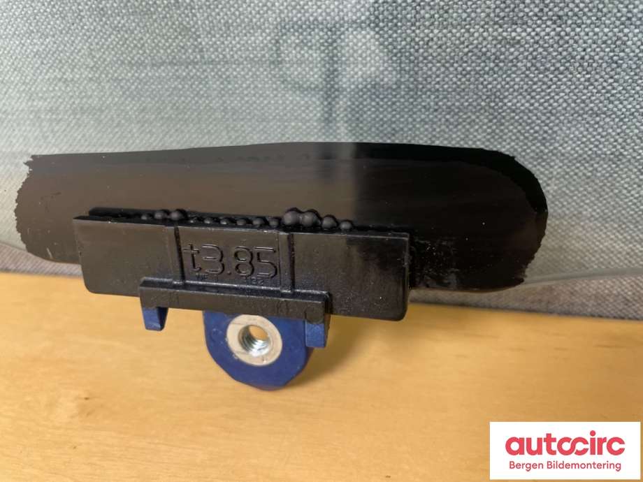 Siderute høyre foran til Toyota Auris 2015-2019 (Type II, Fase 2)  (TOYOTA|6810102360|)