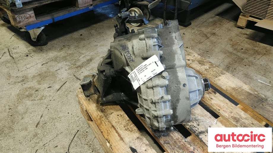 Girkasse manuell 6-trinn til VW Transporter / Caravelle 2009-2015 (Fase 2) (T5) (T5) (VOLKSWAGEN|0A5 300 012 H|)