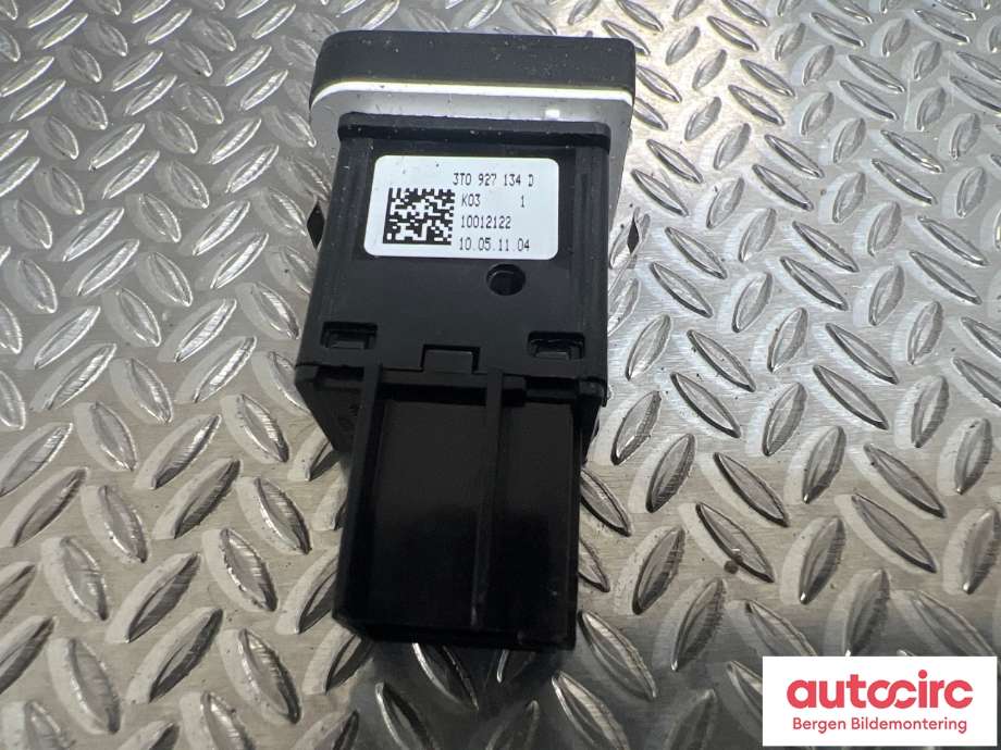 Bryter Antispinn til Škoda Superb 2008-2015 (Type II)  (SKODA|3T0 927 134 D|)