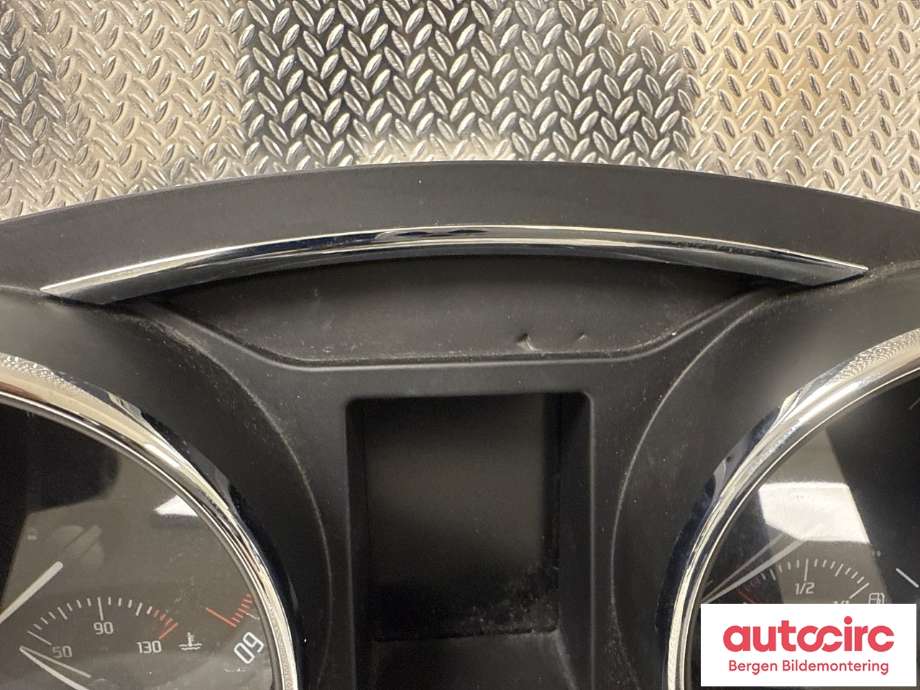 Speedometer til Škoda Superb 2008-2015 (Type II)  (SKODA|3T1 920 841 H|)