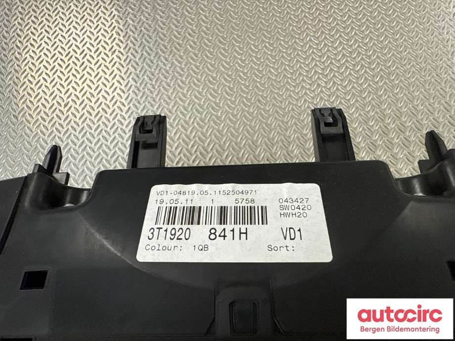 Speedometer til Škoda Superb 2008-2015 (Type II)  (SKODA|3T1 920 841 H|)