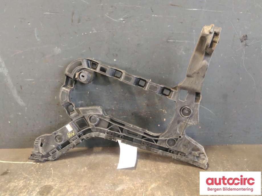 Diverse deler til VW Passat 2015-2019 (Fase 1) (B8) (B8) (VOLKSWAGEN|3G9 807 394|3G9 807 376|3G9 807 356)