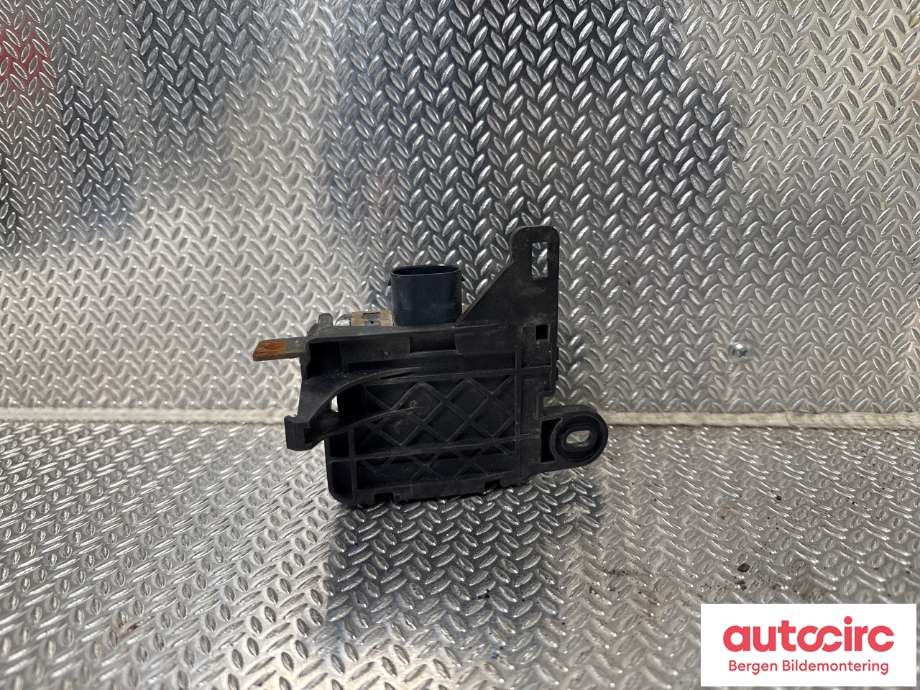 Sensor radar til VW Passat 2015-2019 (Fase 1) (B8) (B8) (VOLKSWAGEN|3Q0 907 566 C|)
