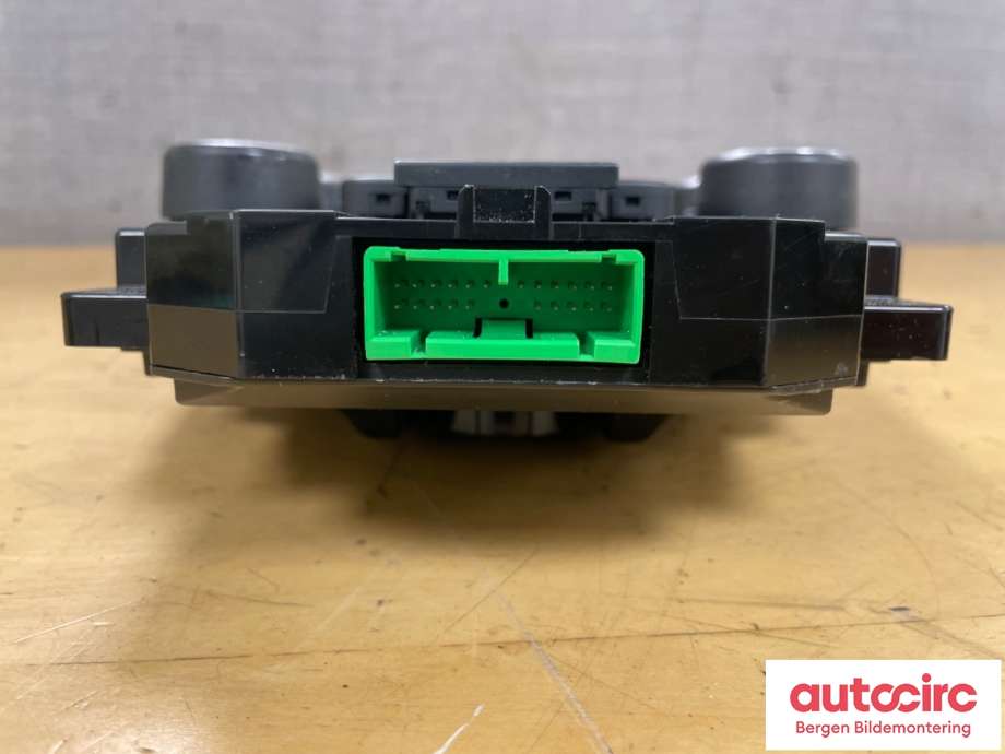 Varmeapparat betjening til Volvo V40 2012-2019  (VOLVO|31398642|)