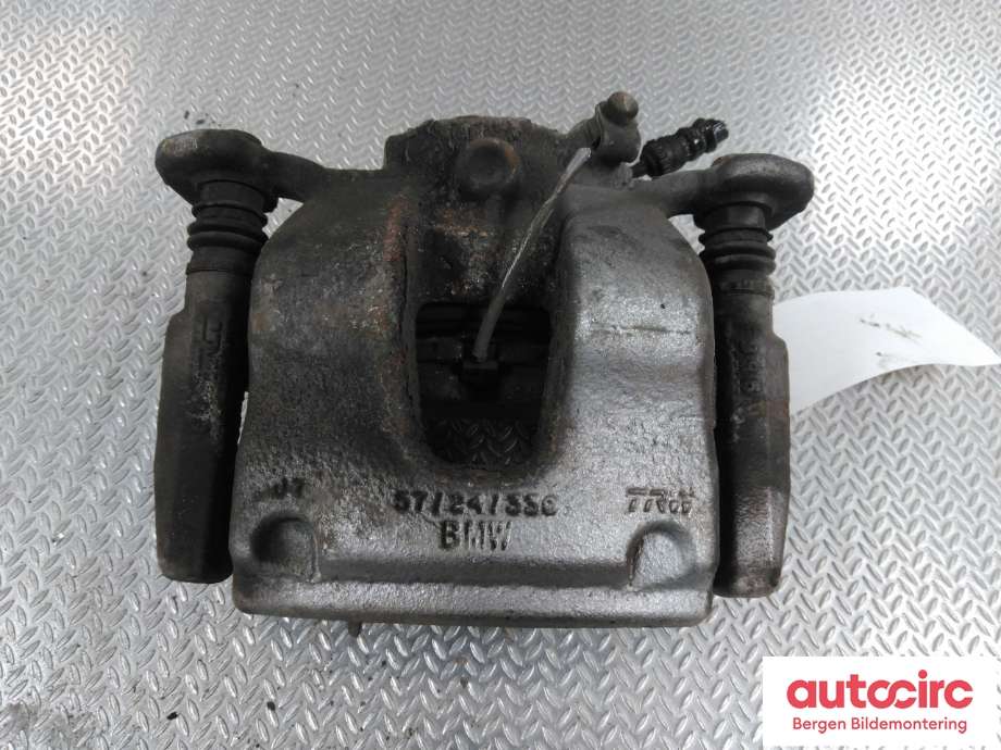 Bremsecaliper venstre foran til BMW 2-Serie 2014-2021 (F22/F23) (F22/F23) (BMW|34 11 6 860 267|)