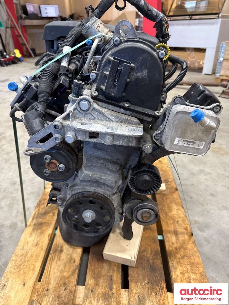 Motor bensin til VW Polo 2009-2014 (Type V, Fase 1)  (VOLKSWAGEN|03F 100 091 A|)