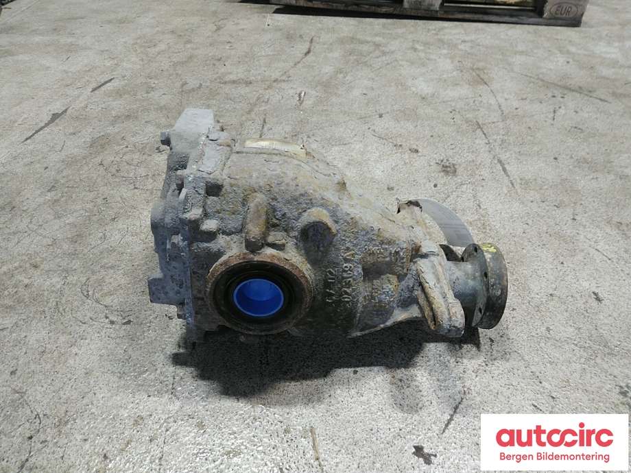 Kardang klokke bak til BMW 5-Serie 2003-2010 (E60/E61) (E60/E61) (BMW|33 10 7 560 588|)