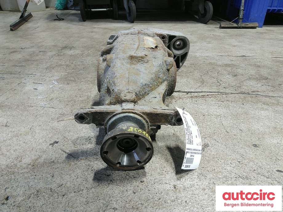 Kardang klokke bak til BMW 5-Serie 2003-2010 (E60/E61) (E60/E61) (BMW|33 10 7 560 588|)