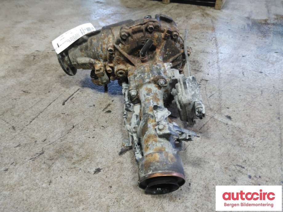 Kardang til Toyota Hilux 2020-->> (TOYOTA|411100KA90||4111071480)