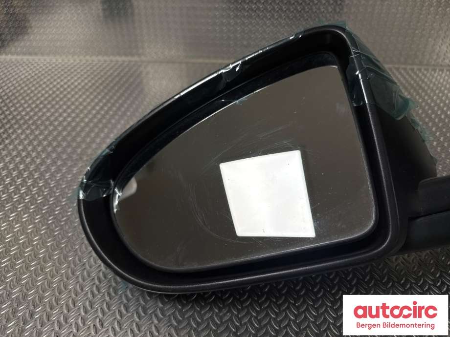 Speil venstre til Nissan Qashqai 2010-2014 (Type I, Fase 2)  (NISSAN|96302BR72A|)