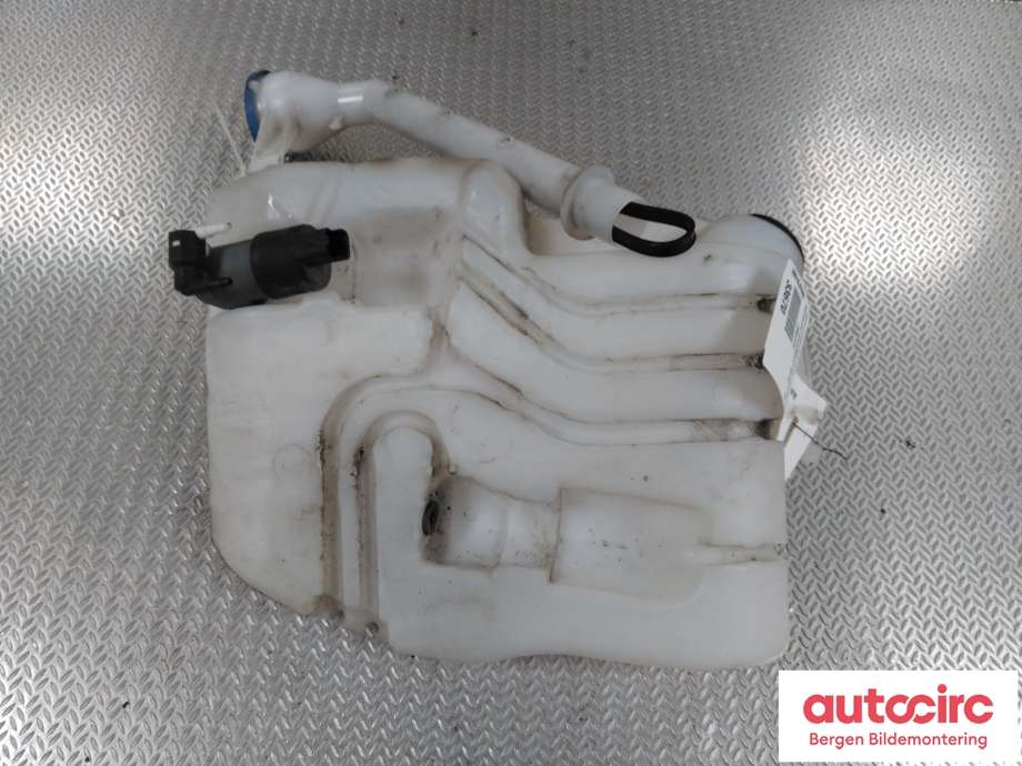 Spylertank til Nissan Qashqai 2010-2014 (Type I, Fase 2) (NISSAN|28910JD900|)