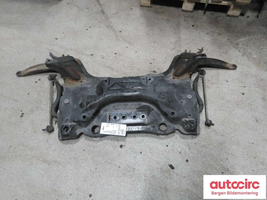 Travers foran hoved til Peugeot Partner 2015-2019 (Type II, Fase 2)  (PEUGEOT|96 786 927 80|)