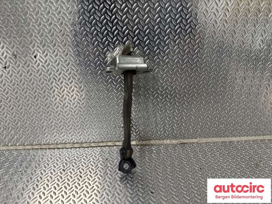 Dørstopper til Toyota Yaris 2014-2020 (Type III, Fase 2) (TOYOTA|686300D230|)