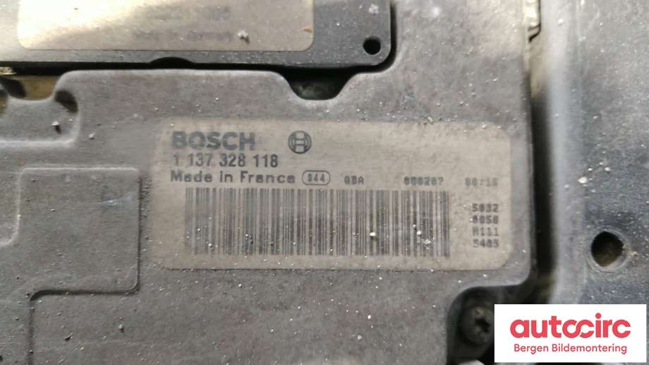 Kjølevifte til BMW 5-Serie 2003-2010 (E60/E61) (E60/E61) (BMW|17 42 7 801 657|)