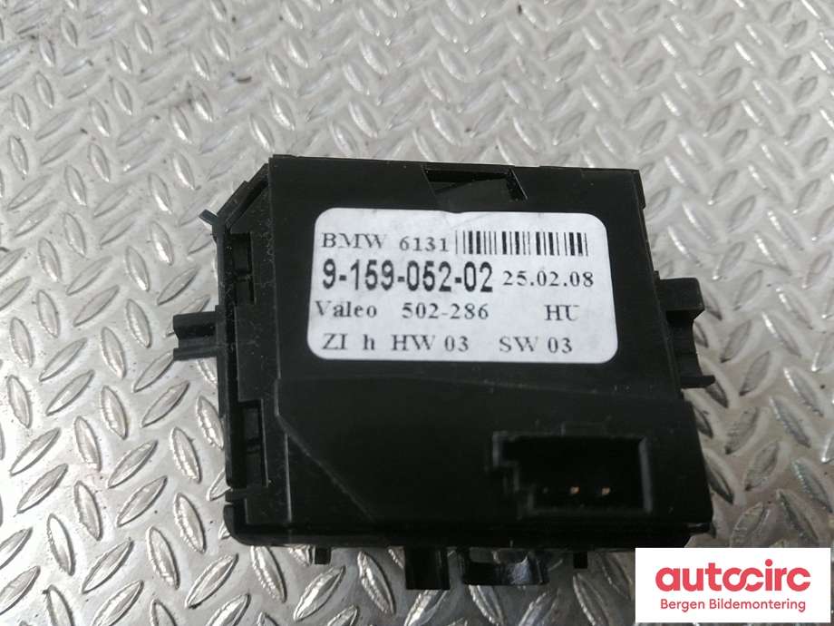 Bryter Antispinn til BMW 5-Serie 2003-2010 (E60/E61) (E60/E61) (BMW|61 31 9 159 085|61 31 9 159 052|)