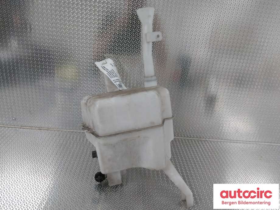 Spylertank til Nissan NV200 2010-2019 (NISSAN|289104FA1B|)