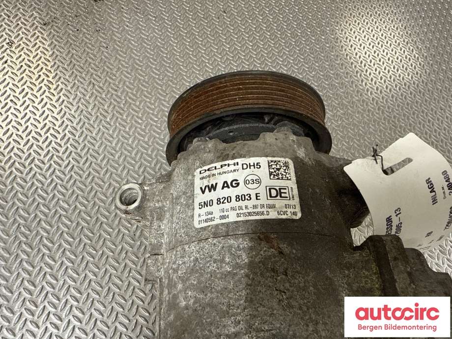 Aircondition kompressor til Škoda Octavia 2009-2013 (Type II, Fase 2)  (SKODA|5K0 820 803 C|)