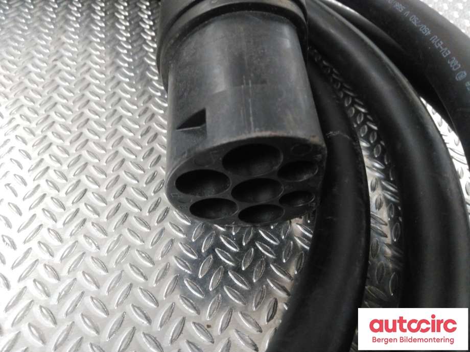 Batterilader kabel til VW ID.3 2020-->>  (VOLKSWAGEN|1EA 971 639 P|1EA 971 639 E|4N0.971.675.C)