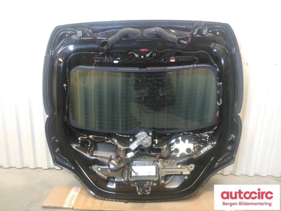 Bakluke combi til Mercedes CLA 2013-2019 (C117) (C117) (MERCEDES|A 117 740 00 05|)