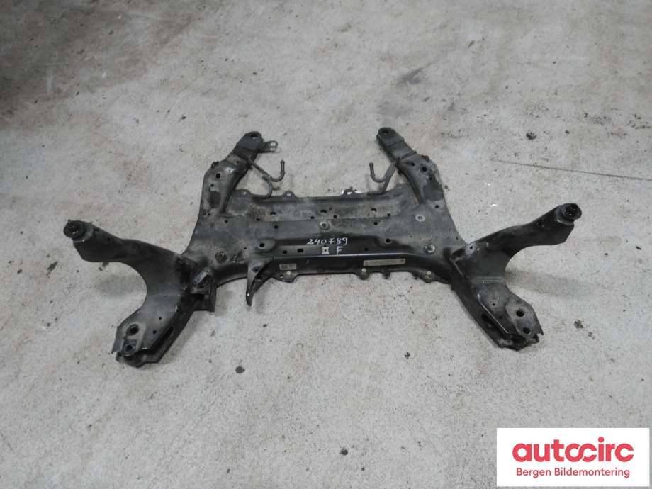 Bakaksel til BMW 2-Serie 2014-2021 (F22/F23) (F22/F23) (BMW|33 31 6 864 561|)