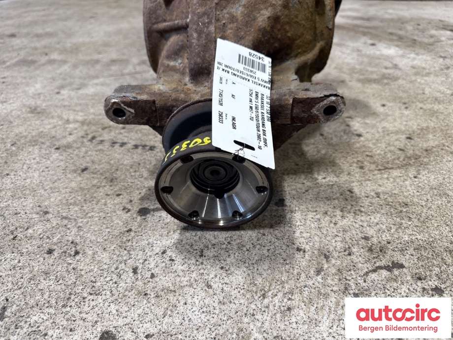 Kardang klokke bak til BMW 5-Serie 2003-2010 (E60/E61) (E60/E61) (BMW|33 10 7 530 898|)