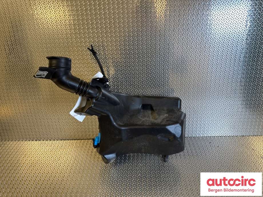 Spylertank til Tesla Model 3 2018-2023 (Fase 1)  (TESLA|1090850-00-F|)
