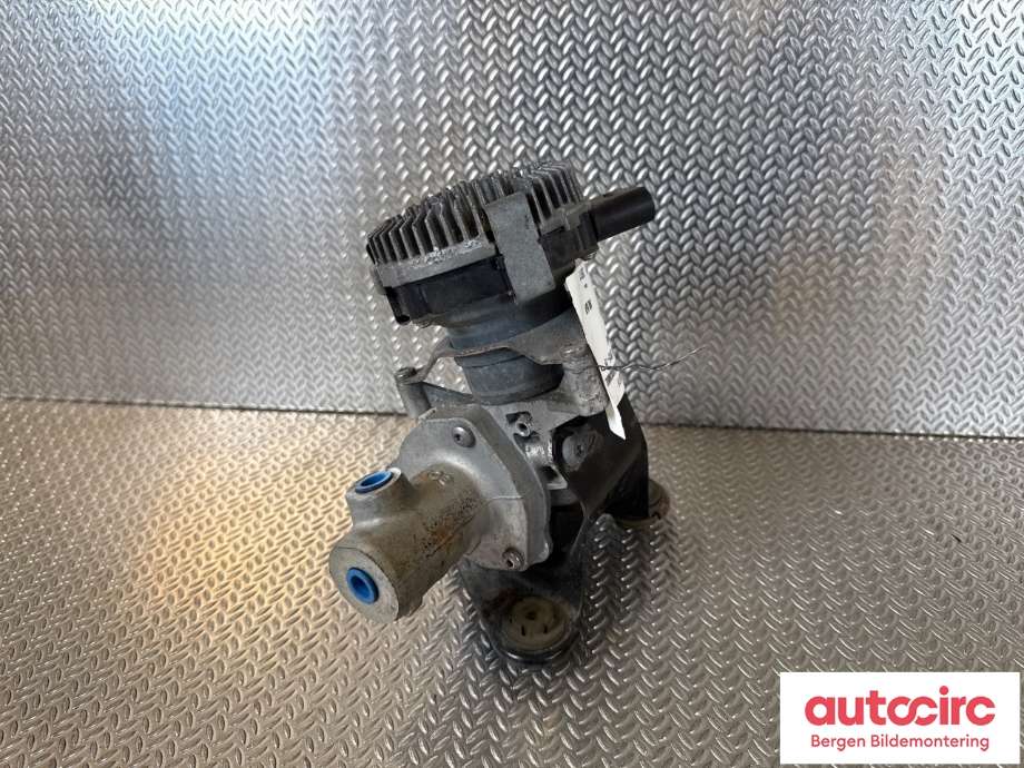 Bremsefordeler til VW Passat 2015-2019 (Fase 1) (B8) (B8) (VOLKSWAGEN|5QE 614 307 H|5QE 614 307 E|)