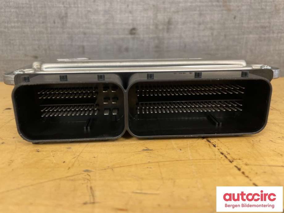 Styreenhet motor til BMW 1-Serie 2011-2015 (Fase 1) (F20/F21) (F20/F21) (BMW|8 573 258 01||0 281 019 679)