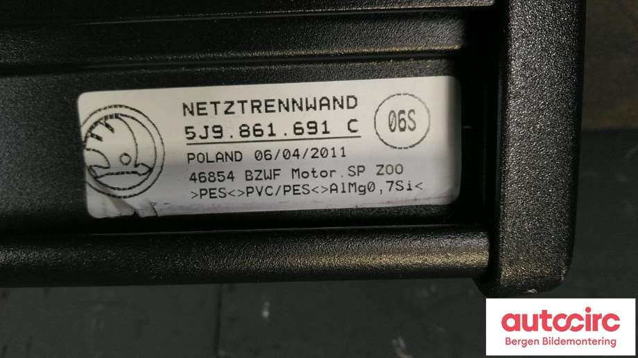 Diverse deler til Škoda Fabia 2010-2014 (Type II, Fase 2)  (SKODA|)