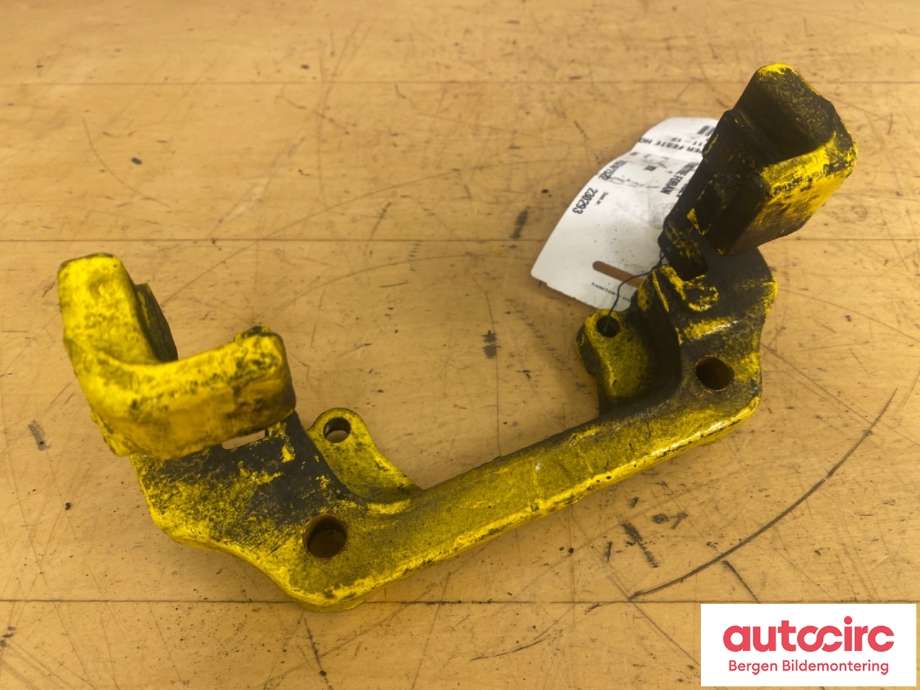 Bremsecaliper brakett til BMW 1-Serie 2011-2015 (Fase 1) (F20/F21) (F20/F21) (BMW|34 11 6 850 647|)