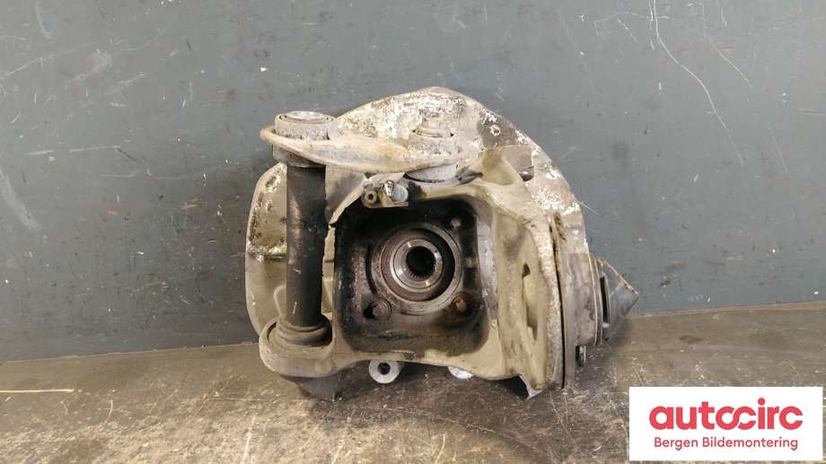 Hjulspindel høyre bak til BMW X5 2007-2013 (E70) (E70) (BMW|33 32 6 879 102|)