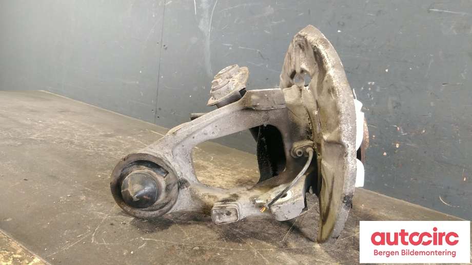 Hjulspindel høyre bak til BMW X5 2007-2013 (E70) (E70) (BMW|33 32 6 879 102|)