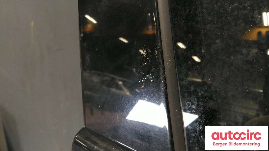 Dør høyre foran til BMW X5 2007-2013 (E70) (E70) (BMW|41 51 7 211 424|)