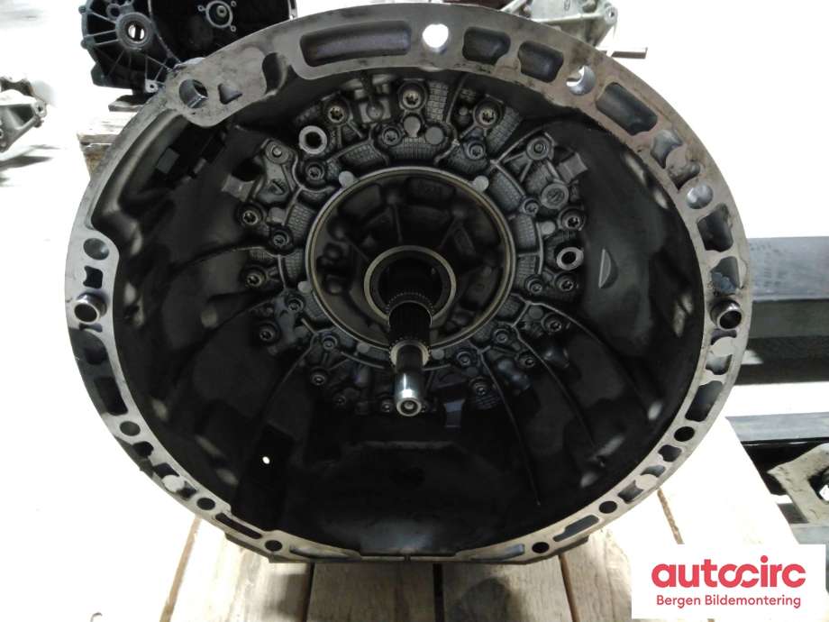 Girkasse automat til Mercedes E-Klasse 2013-2016 (Fase 2) (W212) (W212) (MERCEDES|A 212 270 11 09|)