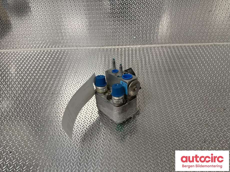 Diverse deler til Peugeot 208 2019-->> (Type II) (PEUGEOT|98 316 004 80|)