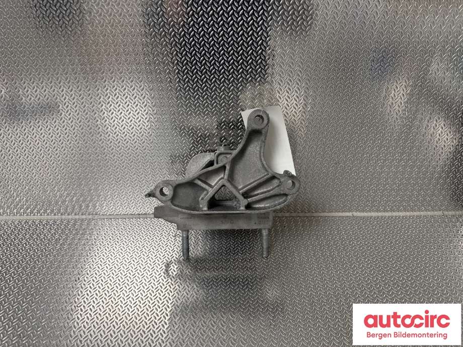 Motorfeste til Peugeot 208 2019-->> (Type II) (PEUGEOT|98 265 513 80|)