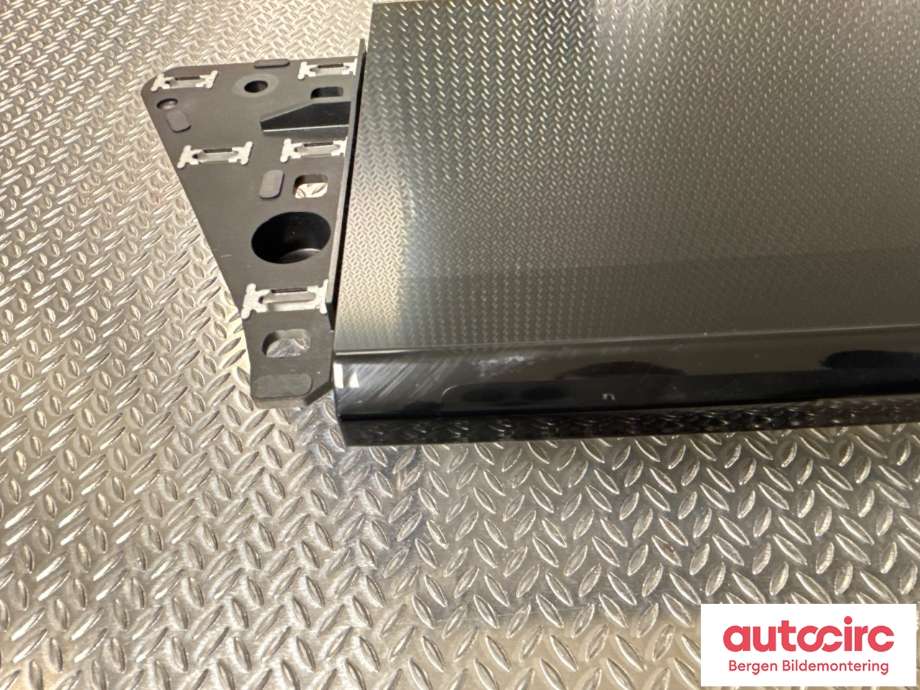 Multimedia display (MCU - Media Controller Unit) til Audi e-tron 2018-->>  (AUDI|4KE 919 605 C|)
