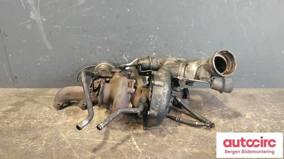 Turbo til BMW 5-Serie 2003-2010 (E60/E61) (E60/E61) (BMW|11 65 7 794 572|11 65 7 794 571|)