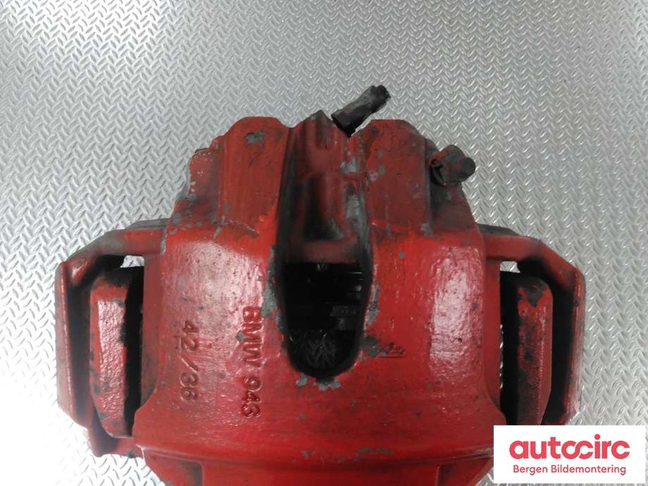 Bremsecaliper høyre foran til BMW 5-Serie 2003-2010 (E60/E61) (E60/E61) (BMW|34 11 6 768 068|)