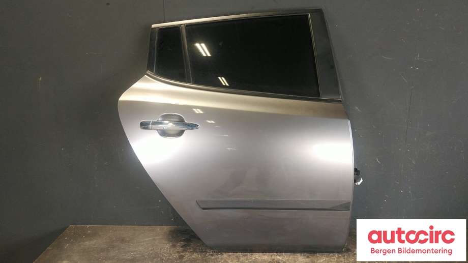 Dør høyre bak til Nissan Leaf 2011-2017 (Type I) (NISSAN|H21523NLMA|)