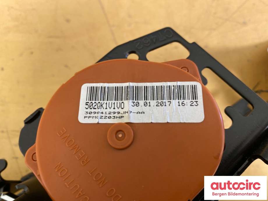 Sikkerhetsbelte bak midtre til Suzuki SX4 S-CROSS 2013-->> (Type II)  (SUZUKI|84985-61M01-5PK|)
